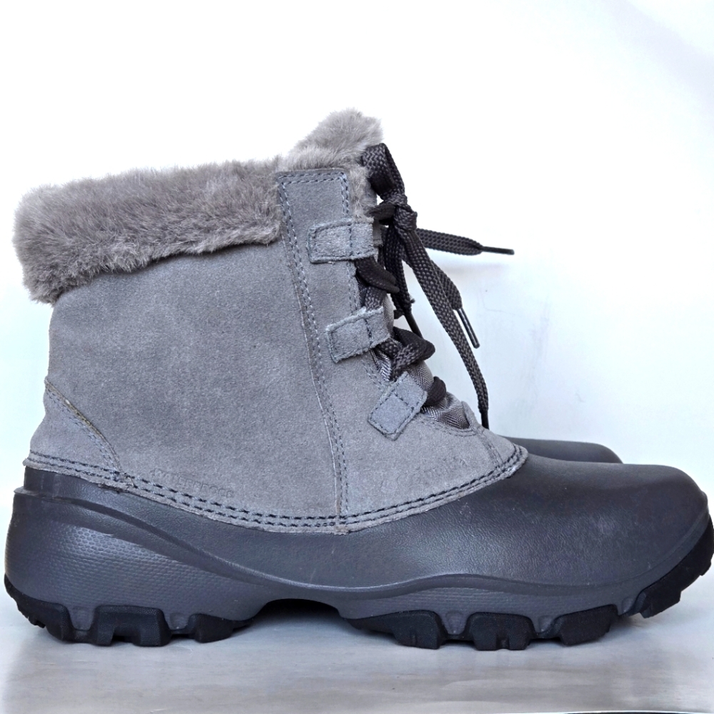 Columbia Sierra Summette Winter Boots Waterproof Size 10